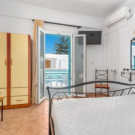 Апарт-отель Sofia Apartments By The Sea Орнос